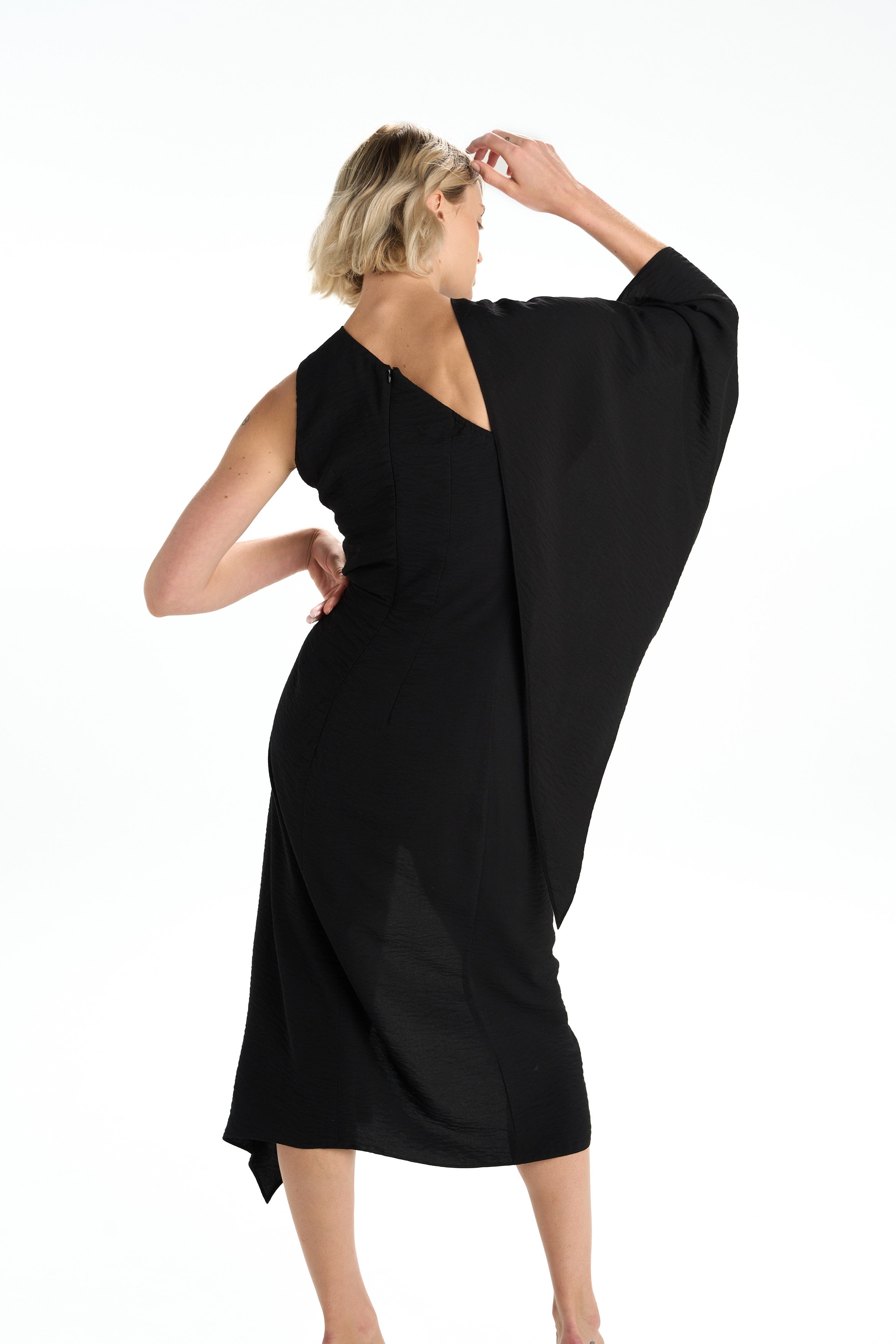 VEIL OF MOSS DRESS - BLACK